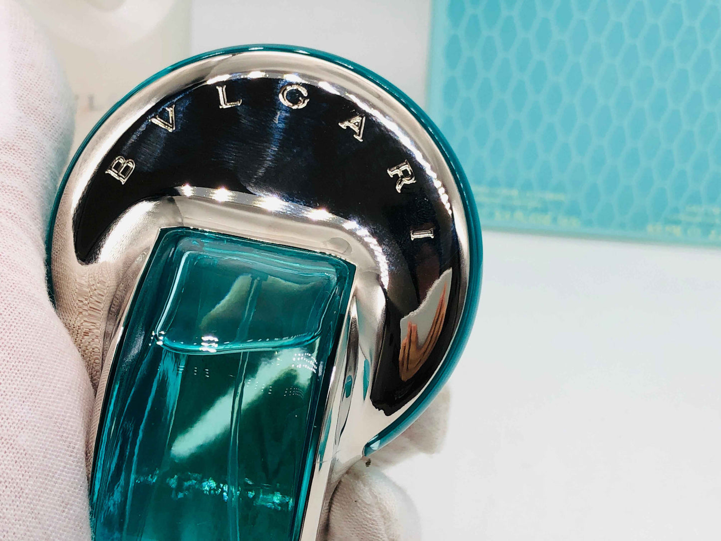 Bulgari Omnia Paraiba profumo 65 ml edt donna Gift Set Pochette trousse Bvlgari