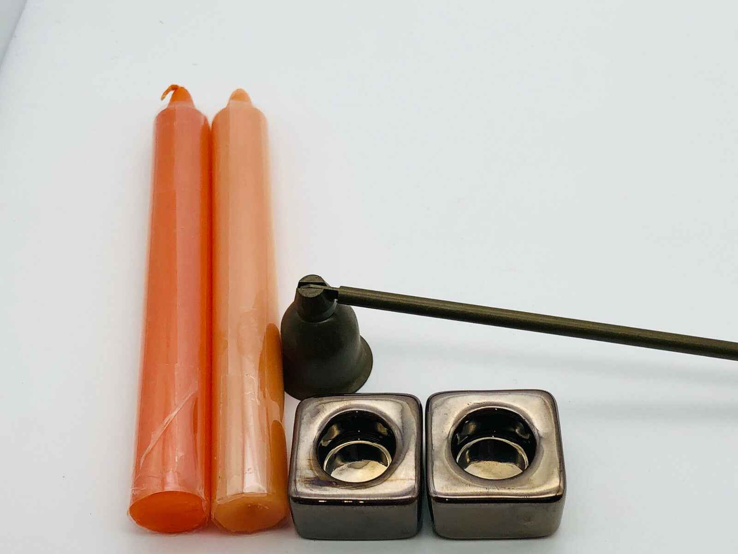 CANDELA WOODS OF WINDSOR CINNAMON ORANGE ARANCIA CANNELLA BOUGIE CANDLE PARFUME