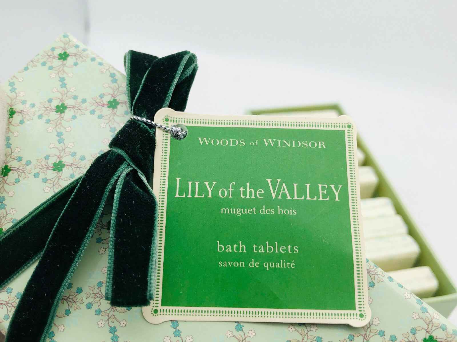 WOODS OF WINDSOR perfumed bath tablets 8 x 36 gr vintage lily of the valley rare