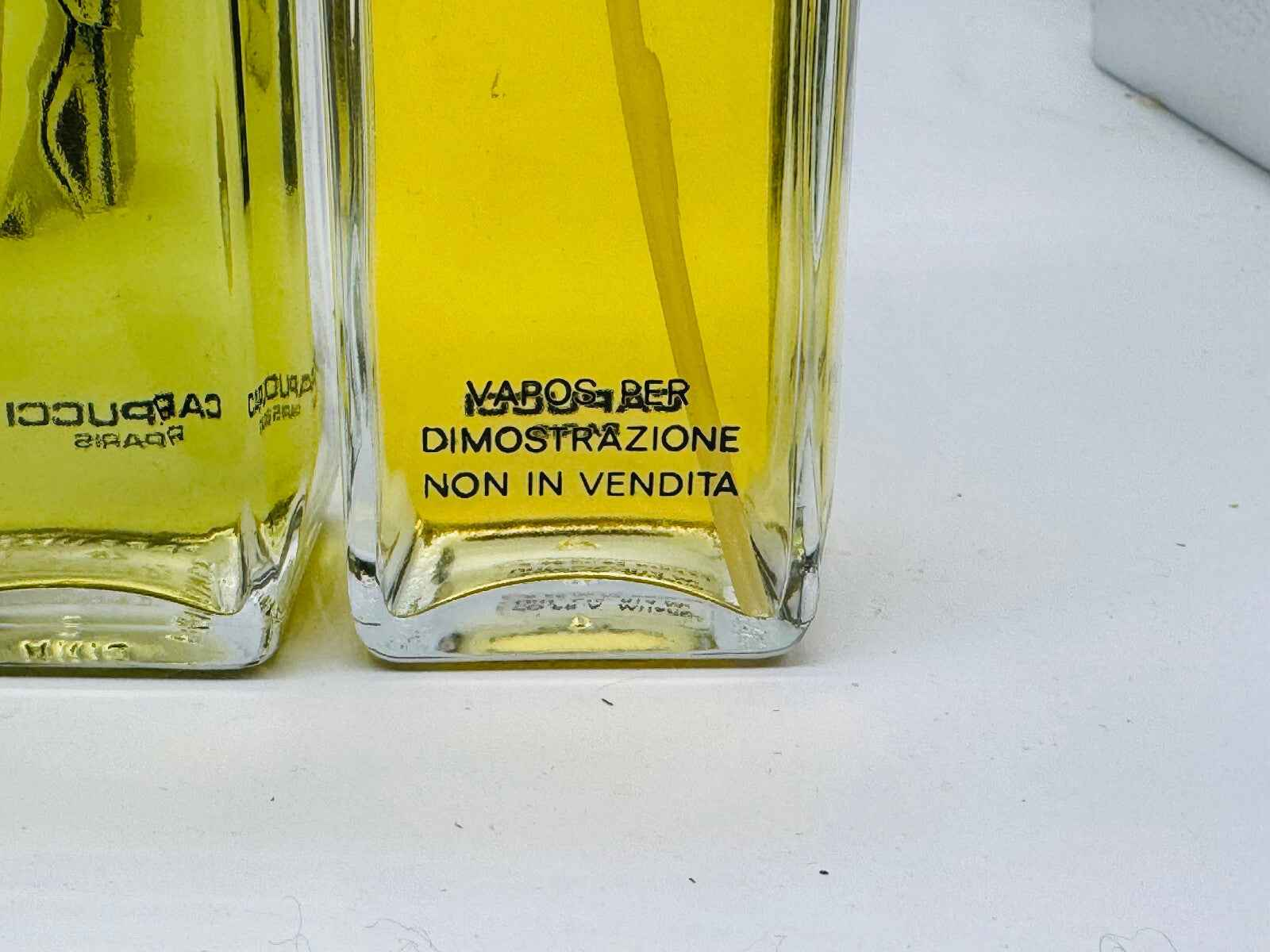 2X ROTTO DÉFECTUEUX NOT WORKING FAULTY YENDI CAPUCCI VINTAGE profumo 95 ml LEGGI