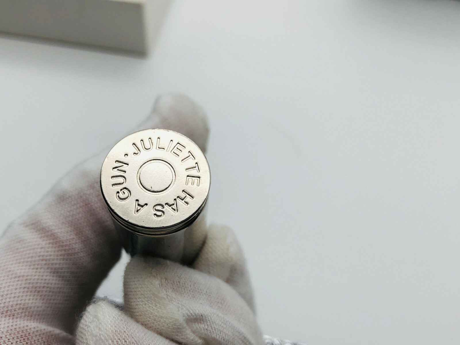 JULIETTE HAS A GUN MISS CHARMING PURSE BULLET CONCENTRATED OIL PROFUMO DE SAC