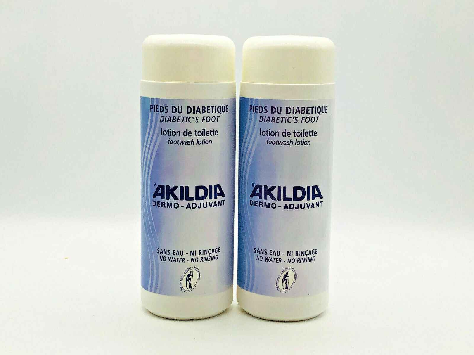 Due flaconi di Lozione Piede Diabetico Akildia, ideale per la cura e il benessere dei piedi
