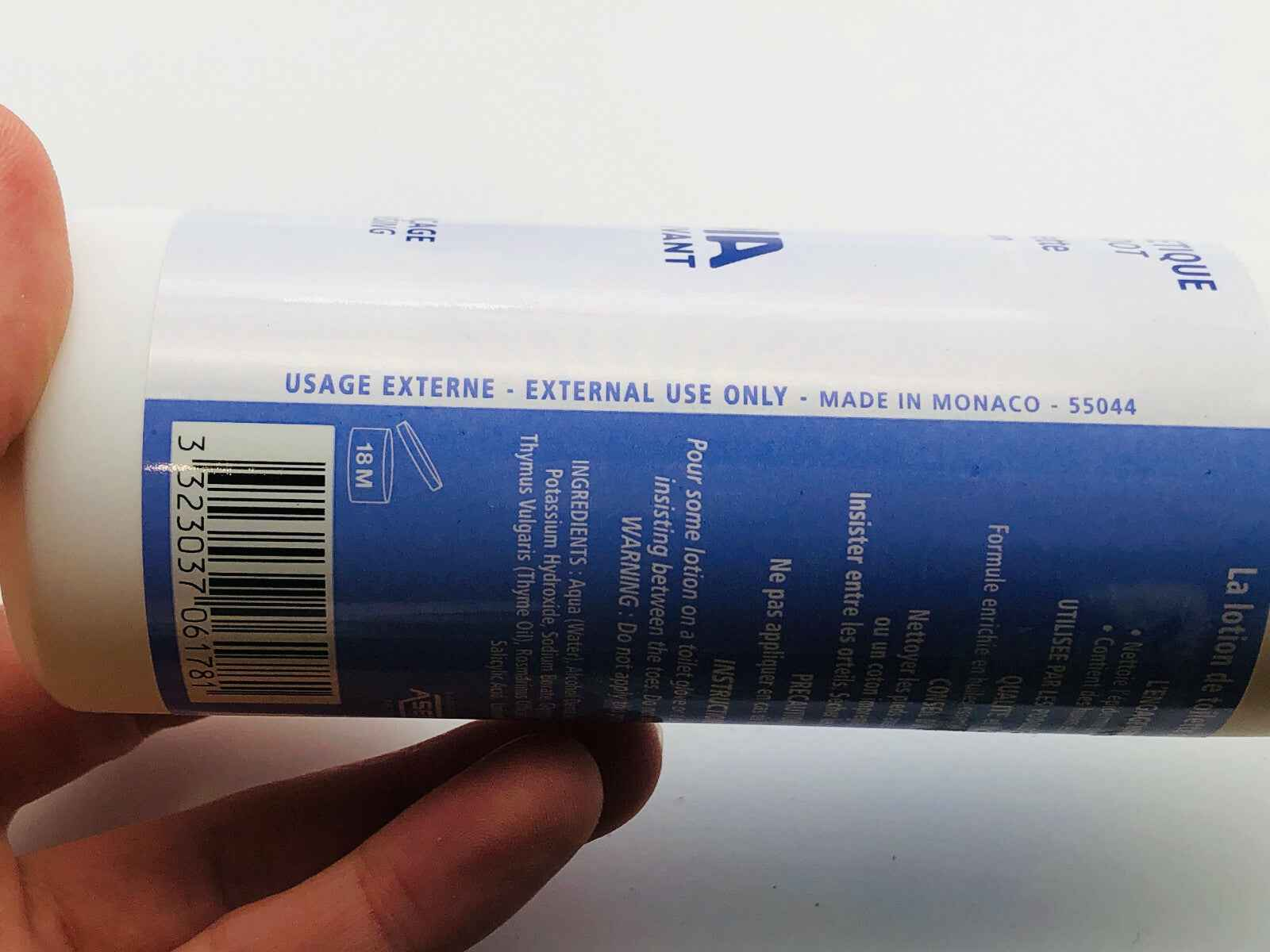 Lozione Piede Diabetico Akildia in contenitore da 18ml per uso esterno. Ideale per la cura dei piedi diabetici.