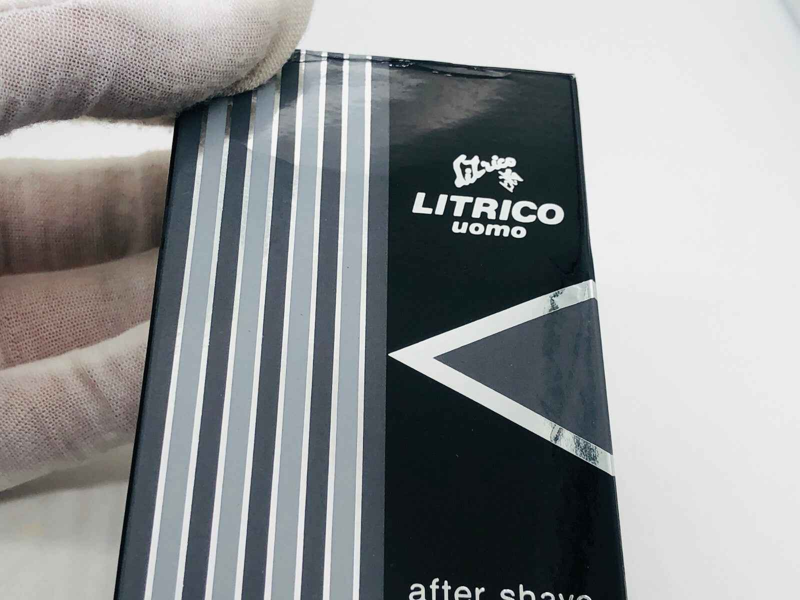 Angelo Litrico Uomo Vintage After Shave con profumazione fresca in elegante confezione nera