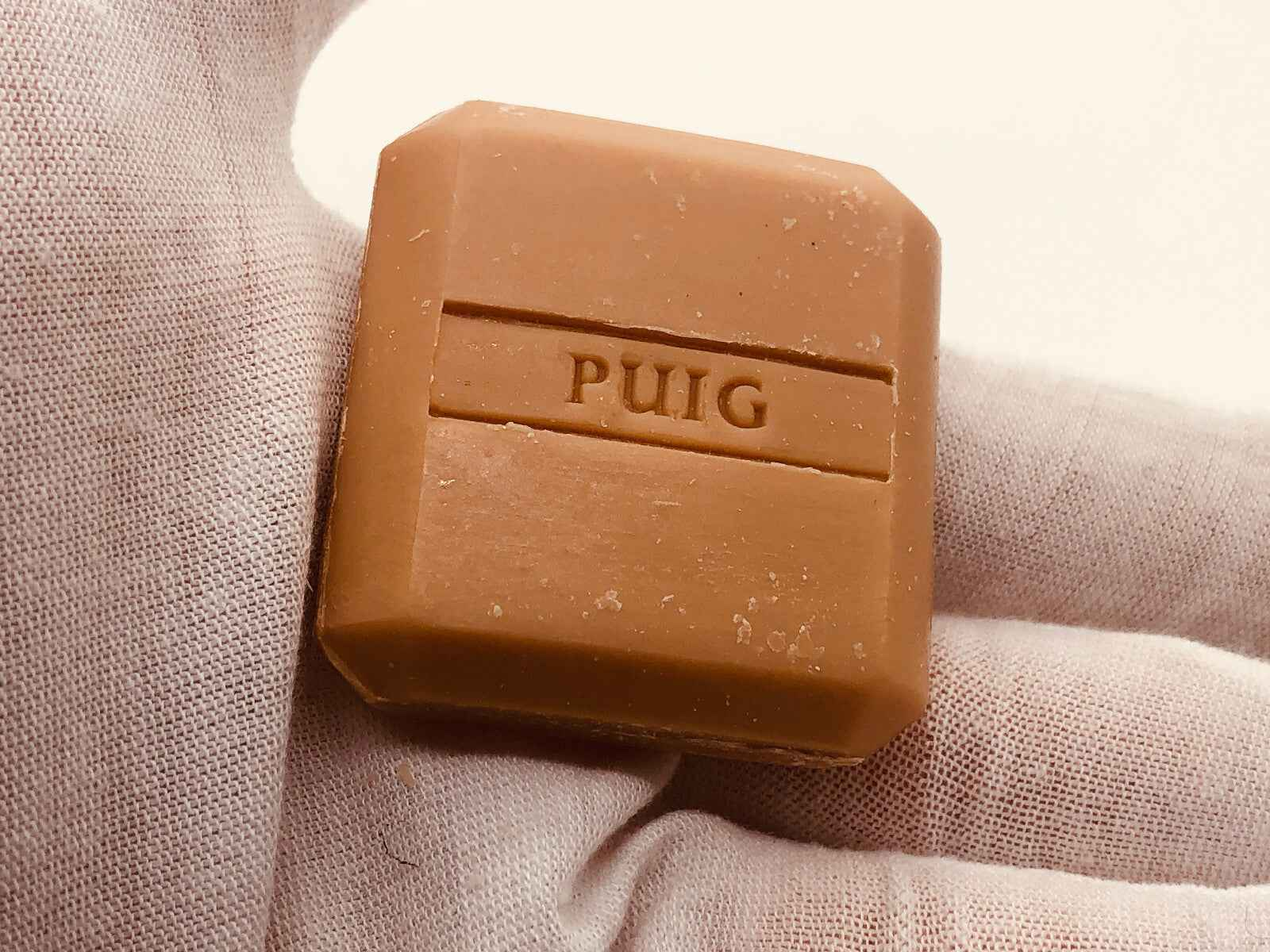 Barra di sapone PUIG Sybaris Vintage in elegante confezione per una pulizia delicata