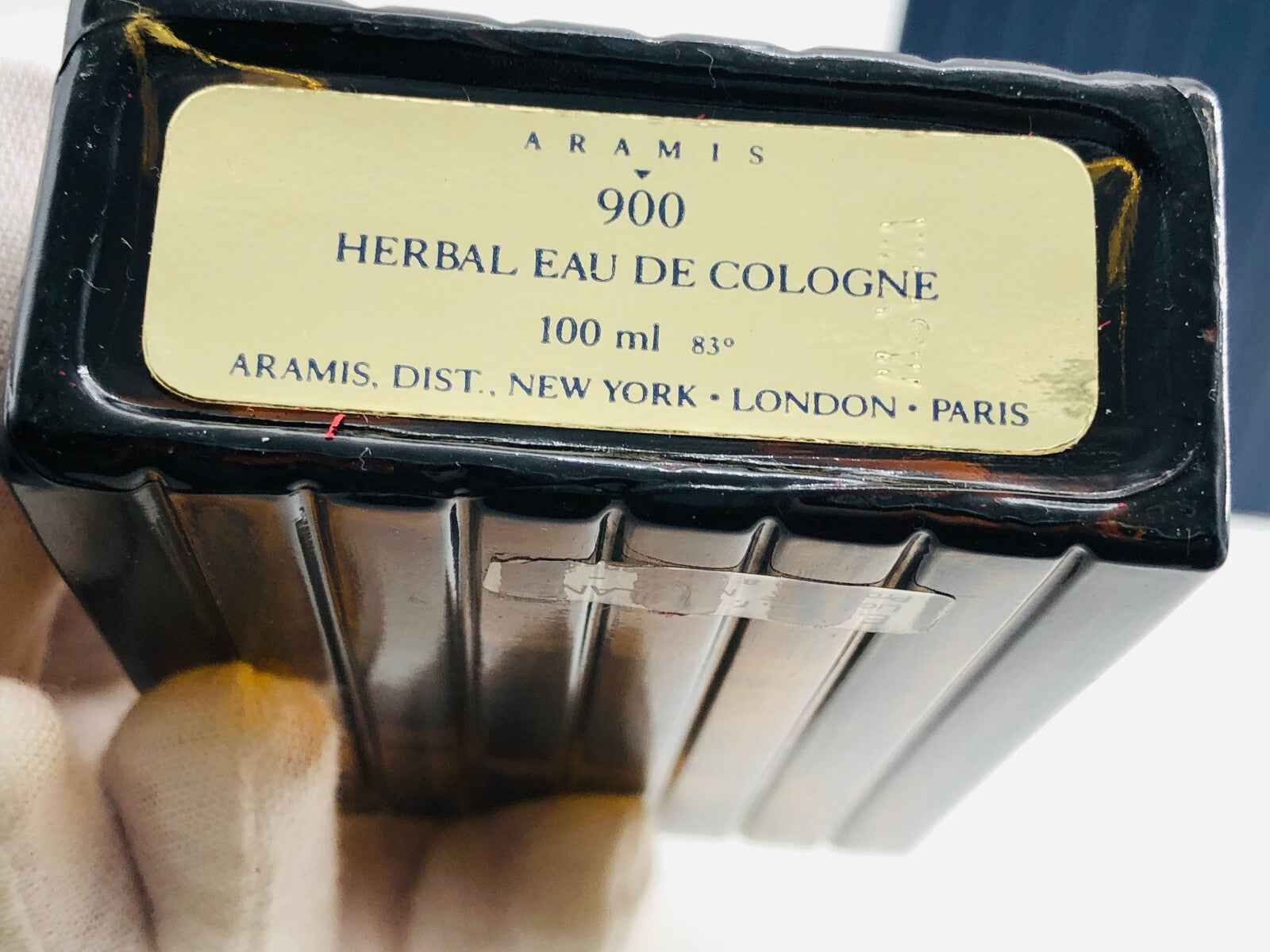 Scatola del Profumo Aramis 900 Herbal Vintage con etichetta e indicazioni di volume