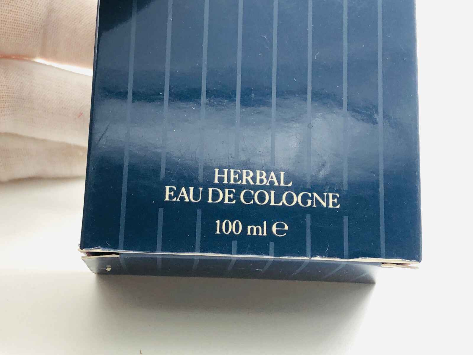 Scatola di profumo Aramis 900 Herbal Vintage con etichetta Eau de Cologne da 100 ml