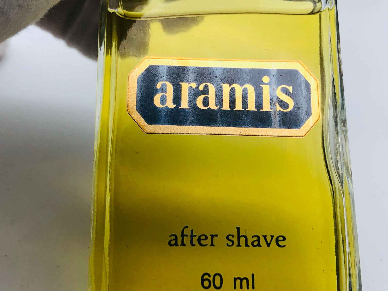 Aramis Cologne Vintage aftershave da 60 ml con aroma classico per uomini eleganti