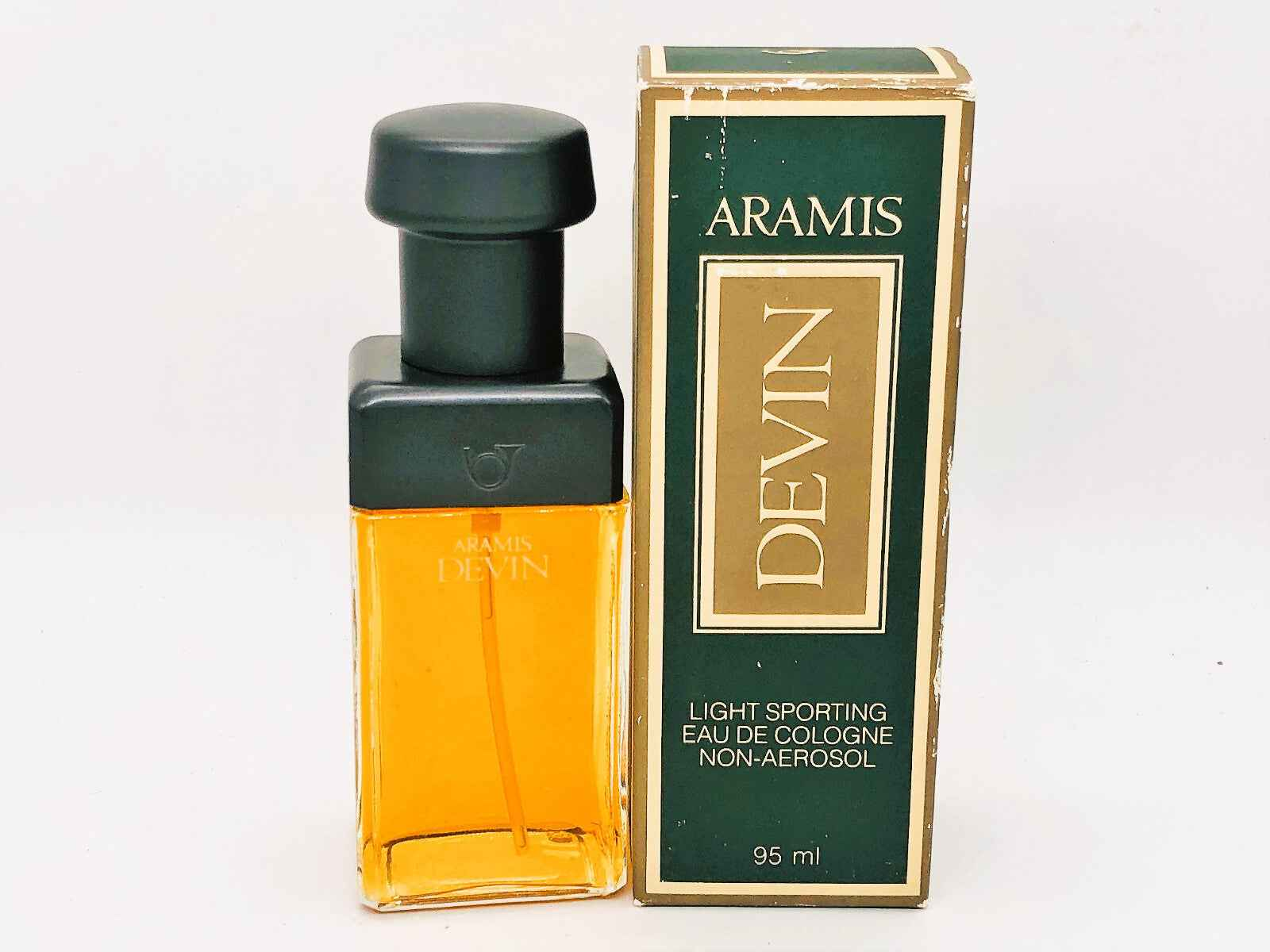 Profumo Aramis Devin Country Eau de Cologne da 95 ml, leggero e sportivo in flacone elegante