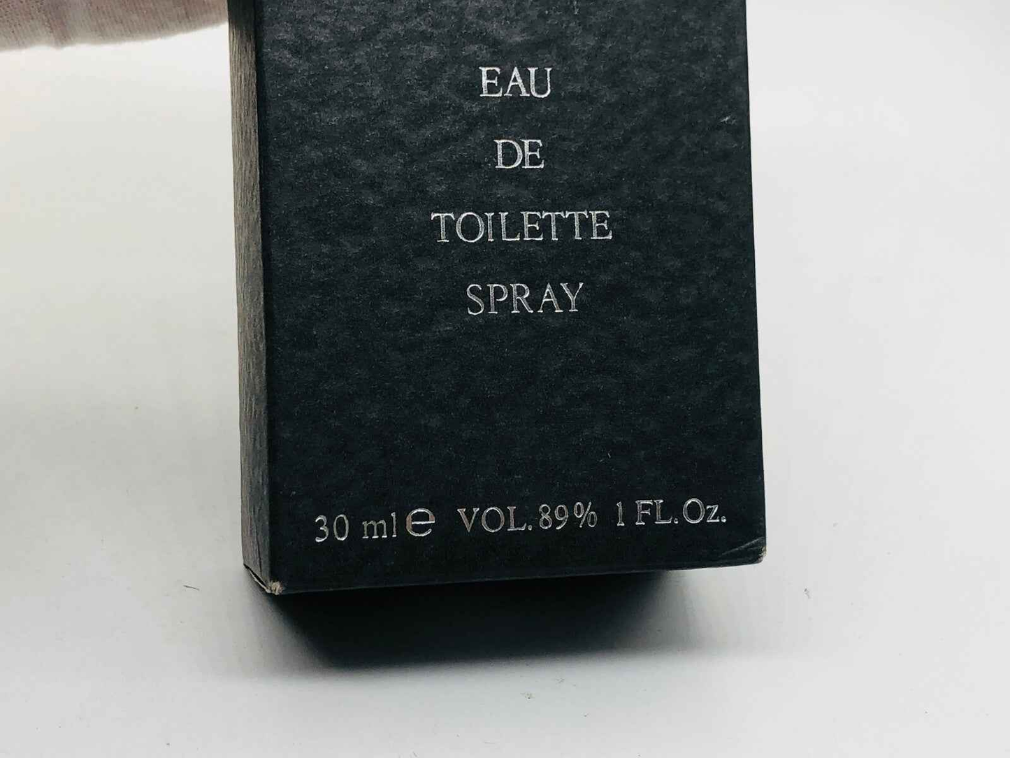 Scatola di profumo Arrogance Uomo Vintage Eau de Toilette Spray da 30 ml