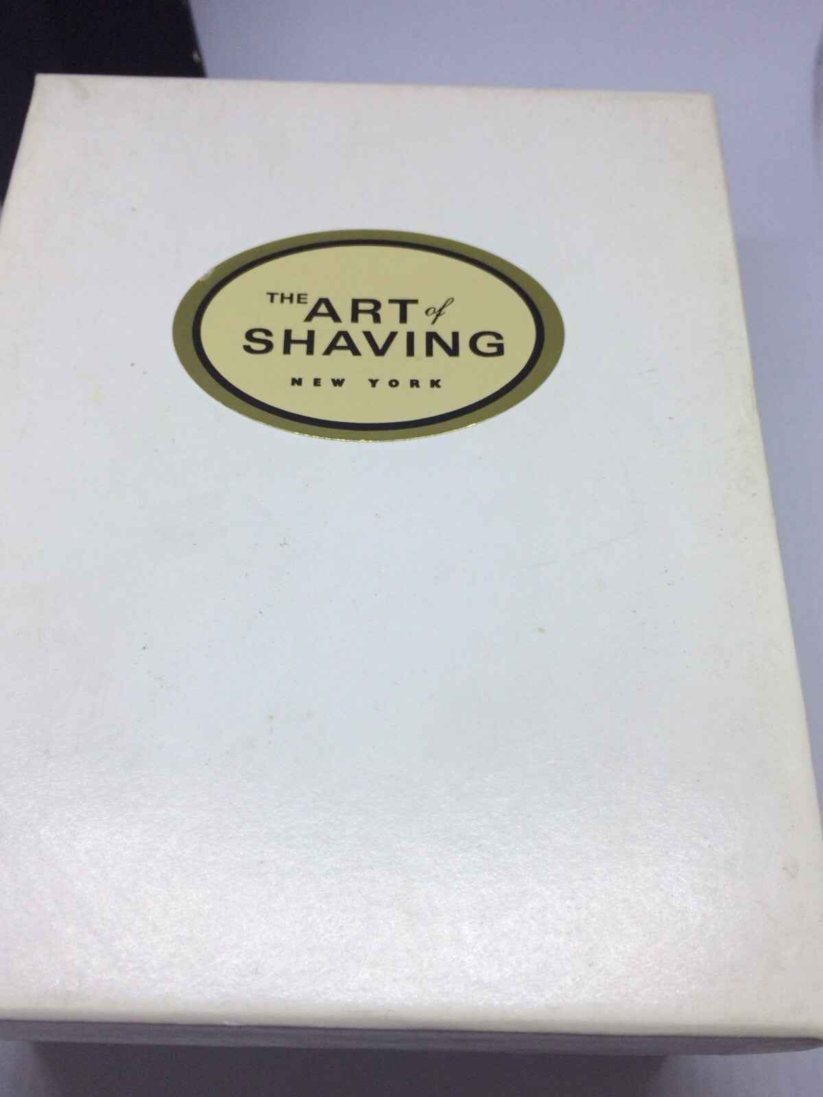 Scatola del set ART OF SHAVING SET BRUSH RAZOR con design elegante per la rasatura di alta qualità