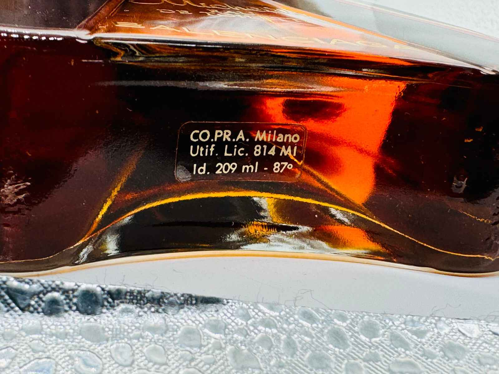 Flacone di profumo Balenciaga Michelle Vintage con etichetta e incisione sul fondo