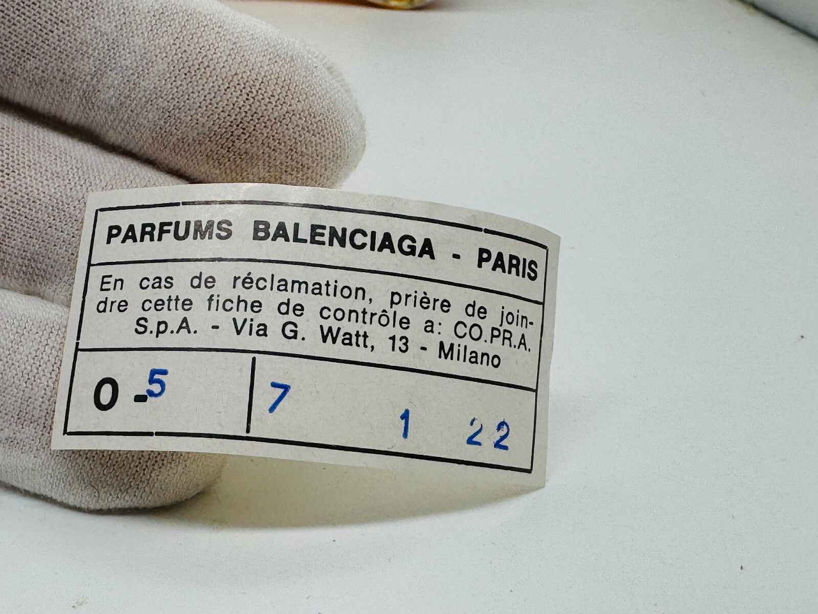 Etichetta del profumo Balenciaga Michelle Vintage con informazioni sul prodotto in francese