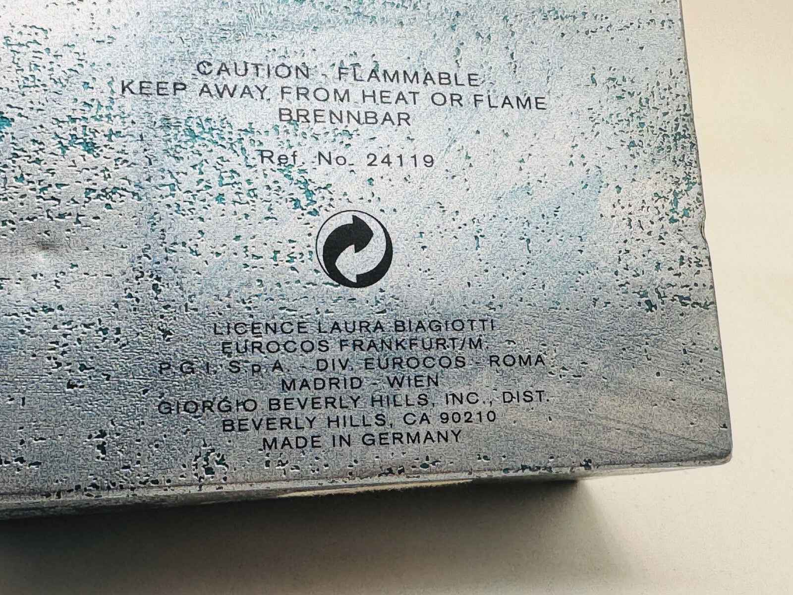 Etichetta del prodotto Biagiotti Venezia Uomo Vintage con avvertenze di sicurezza e indicazioni di provenienza