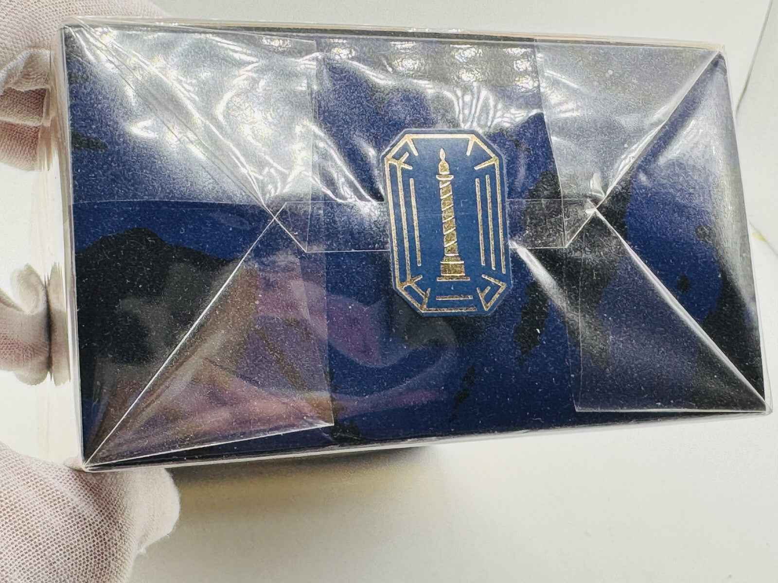 Confezione elegante del profumo Boucheron Donna Vintage con design raffinato e dettagli dorati