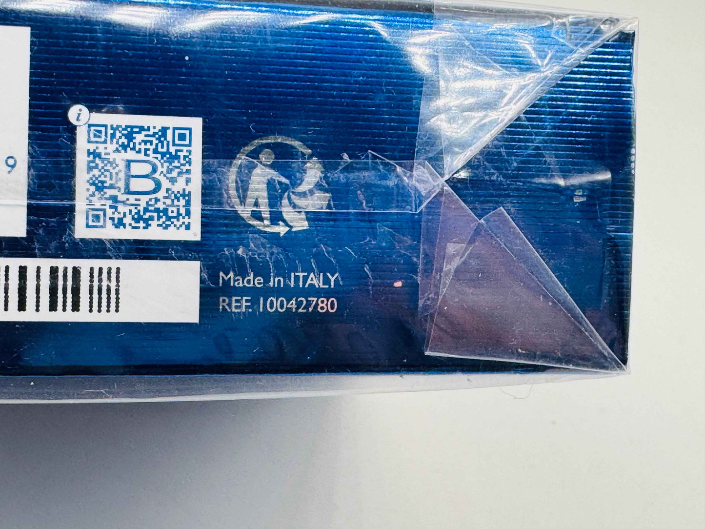 Scatola del Profumo Bulgari Blu Pour Homme con etichetta Made in Italy e dettagli del prodotto