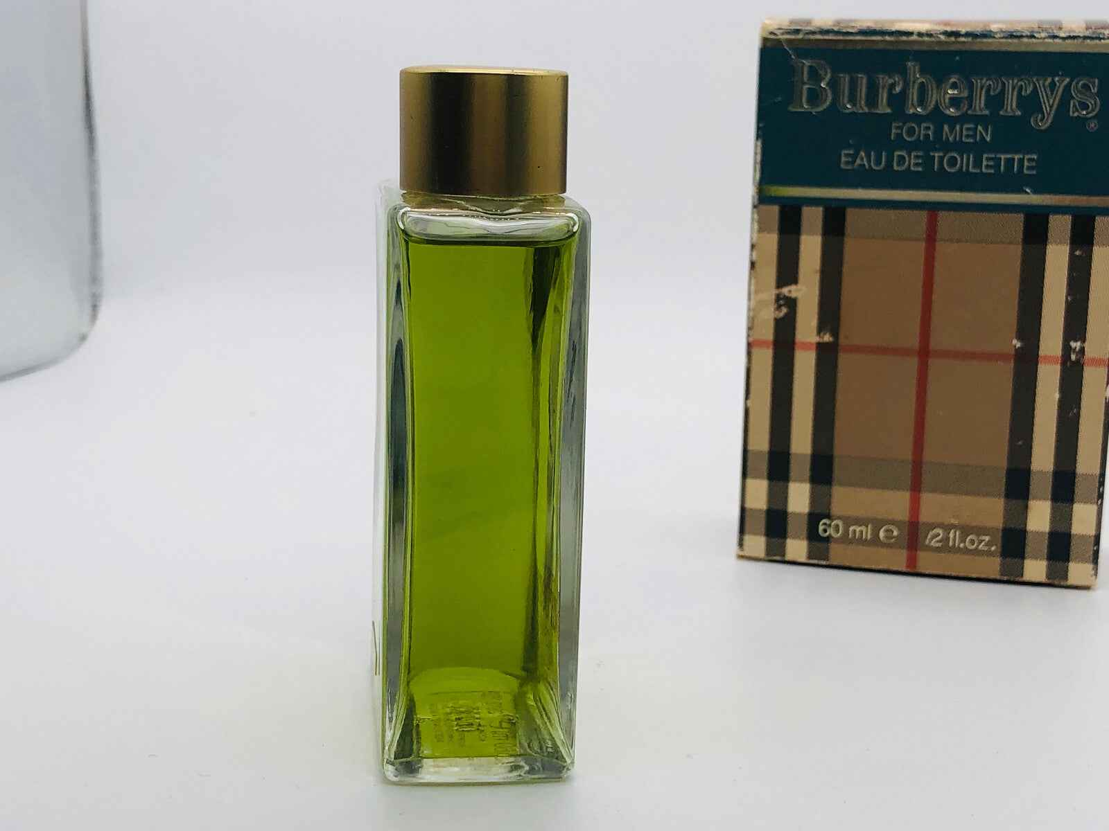 Colonia Burberrys For Men Vintage da 60 ml in bottiglia trasparente con tappo dorato