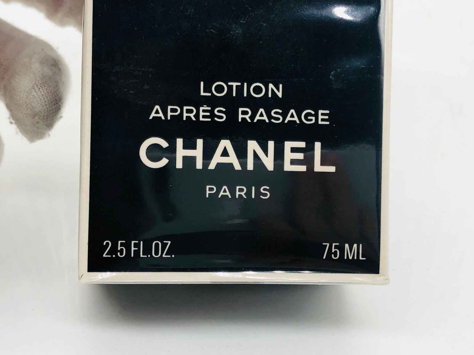 Confezione di Lozione Dopobarba Vintage Chanel Egoiste da 75 ML con design classico