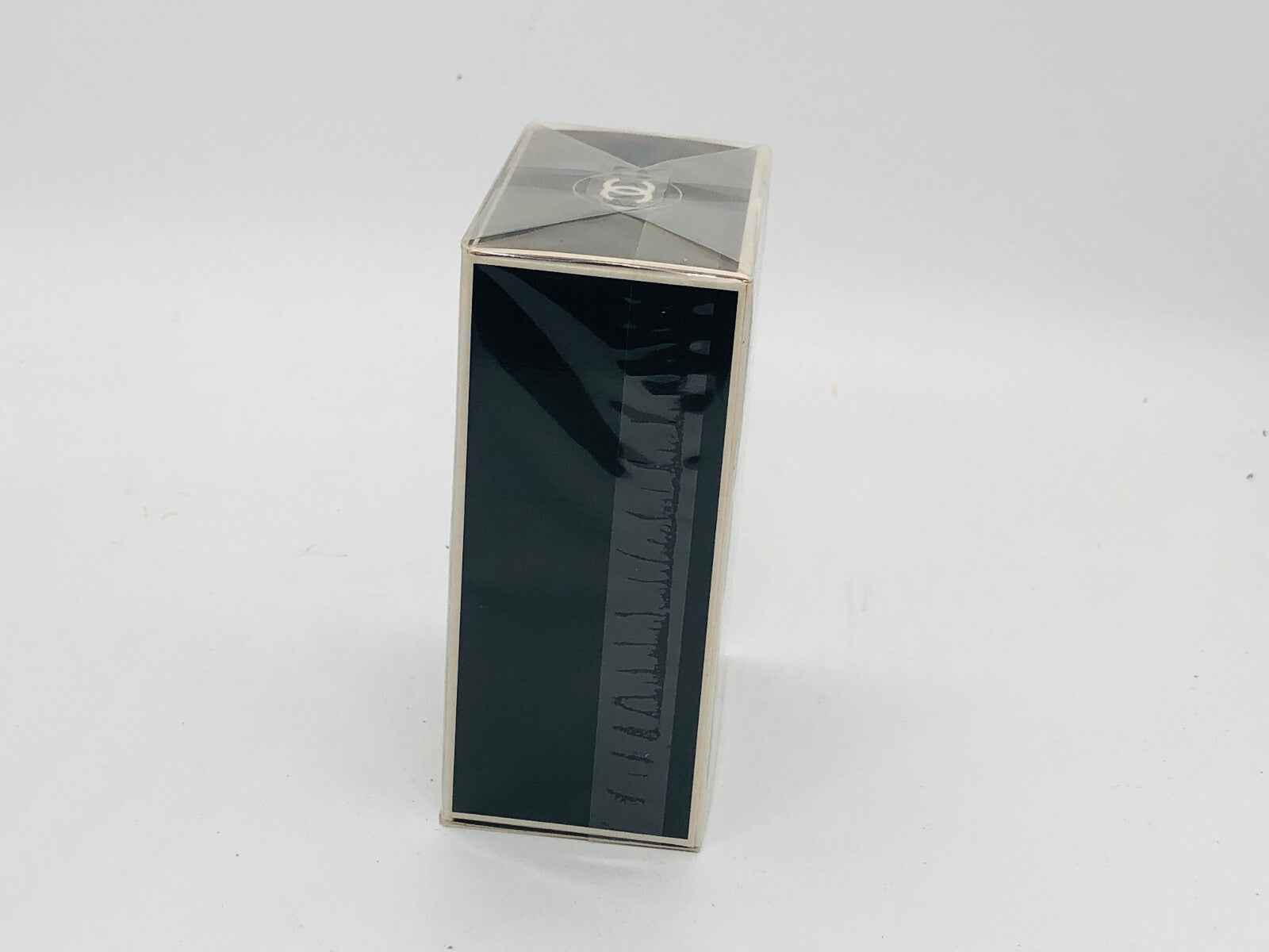 Confezione Vintage Chanel Egoiste in vetro scuro con logo elegante e design distintivo
