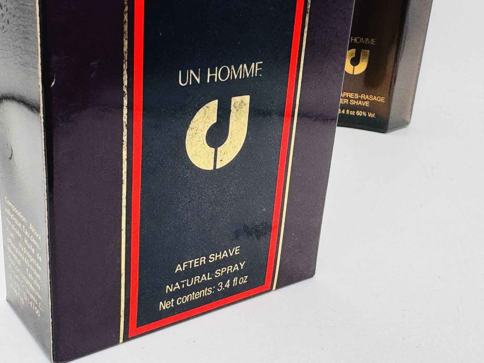 Confezione di dopobarba Charles Jourdan Un Homme Vintage in spray naturale da 100 ml