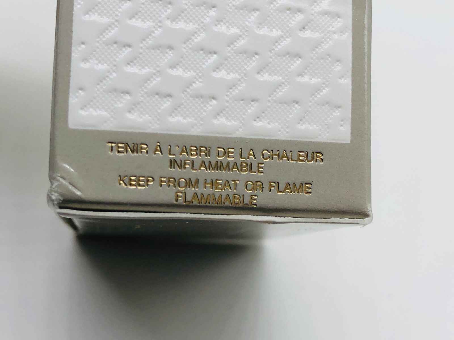 Scatola di profumo Miss Dior Vintage con avviso di sicurezza per conservazione corretta