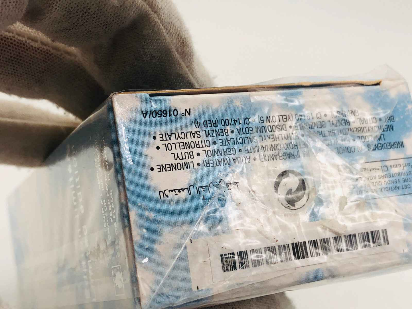 Scatola del Profumo Dior Star con etichetta e dettagli del prodotto ben visibili
