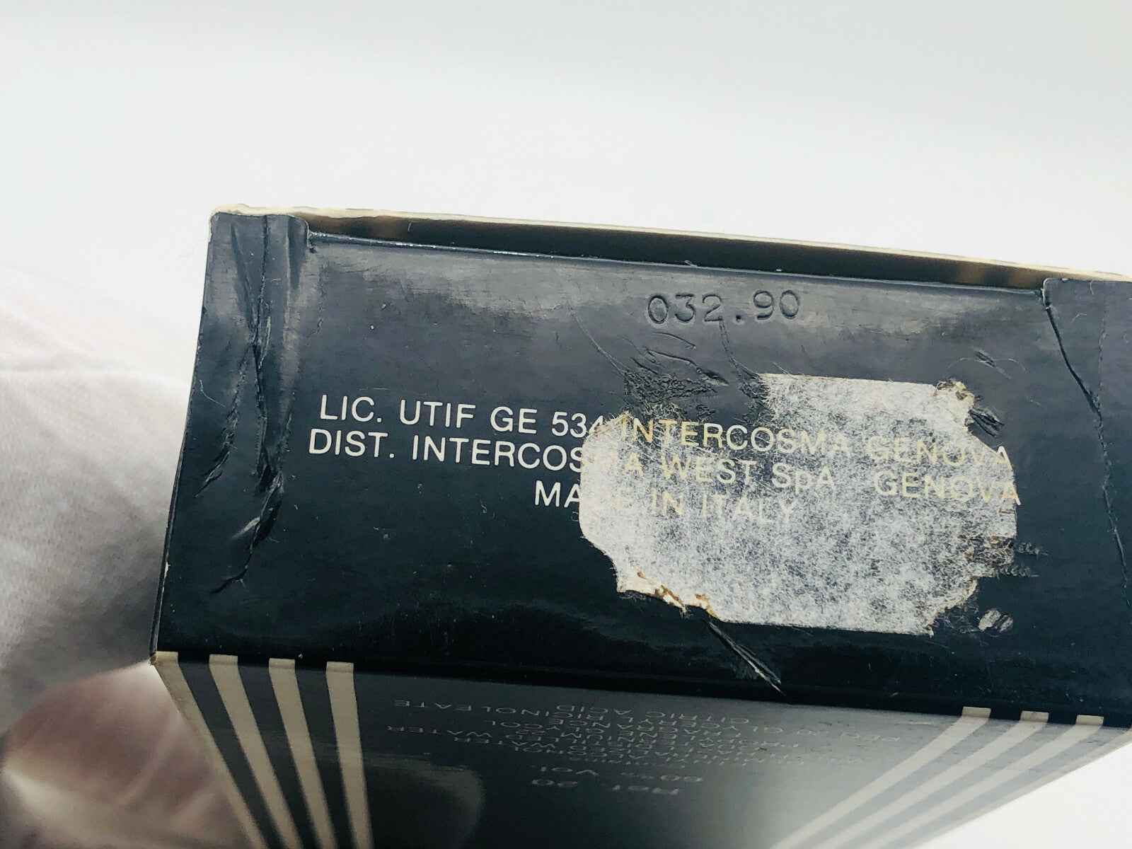 Scatola di Dopobarba Ju Ufficiale Juventus con dettagli del produttore e packaging elegante