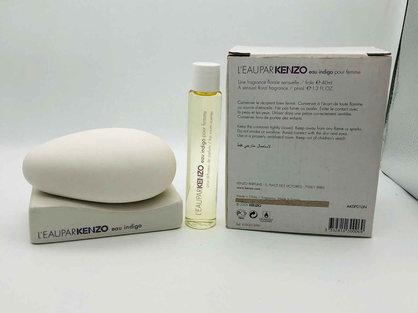 L'Eau Par Kenzo Indingo Femme in flacone con supporto elegante e confezione raffinata.