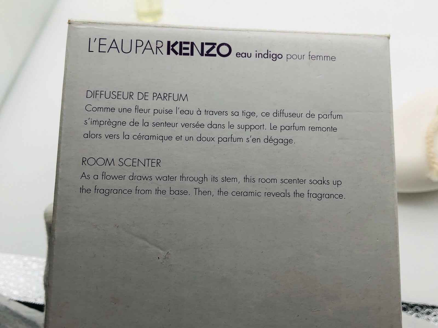 L'Eau Par Kenzo Indingo Femme diffusore di profumo elegante per un'atmosfera rinfrescante