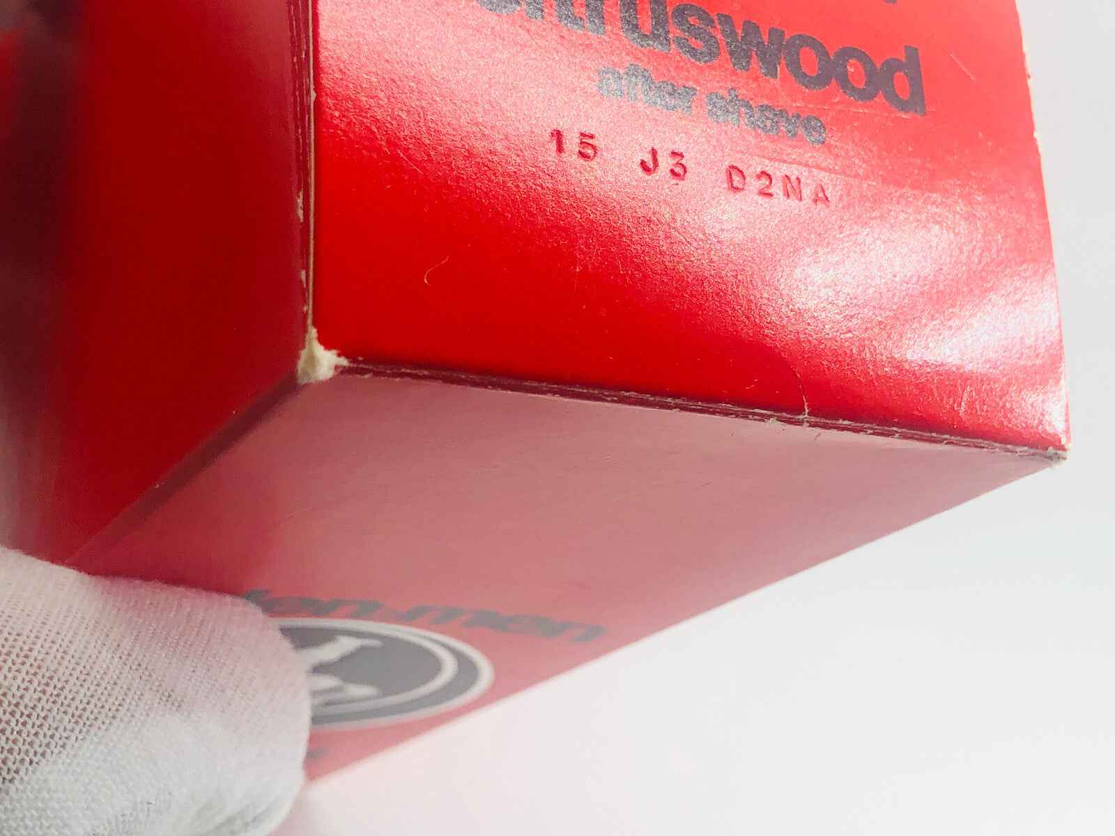 Confezione di profumo Elizabeth Arden Citruswood con design elegante e colori vivaci