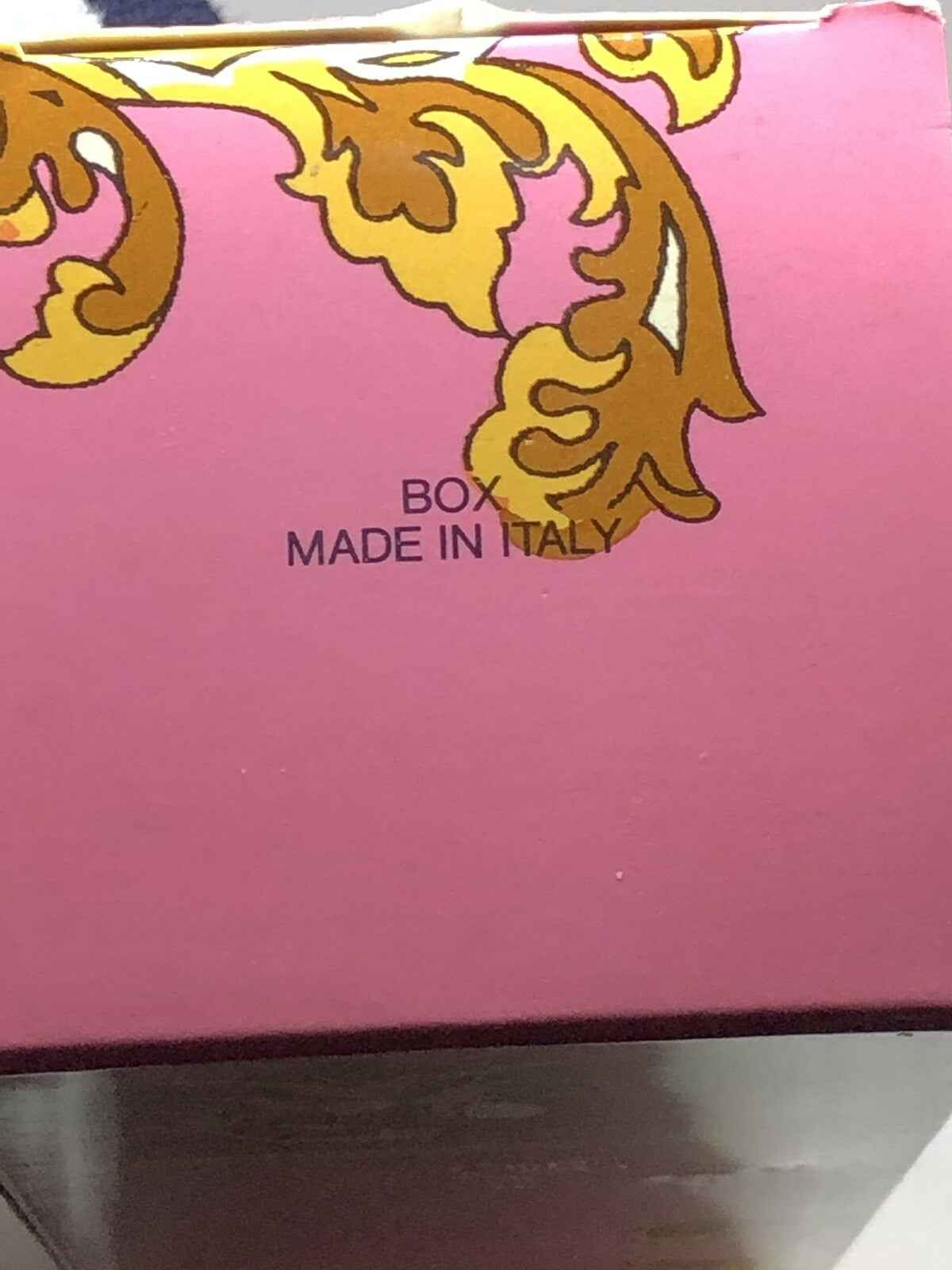 Scatola del Profumo Emilio Pucci Vintage con design elegante, realizzata in Italia