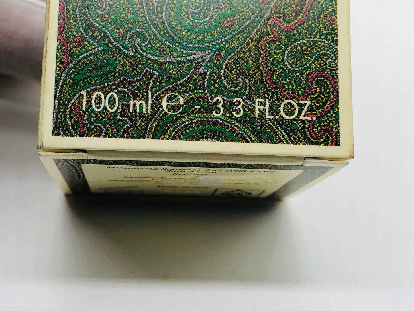 Scatola del profumo Etro Musk Vintage da 100 ml con motivo paisley distintivo