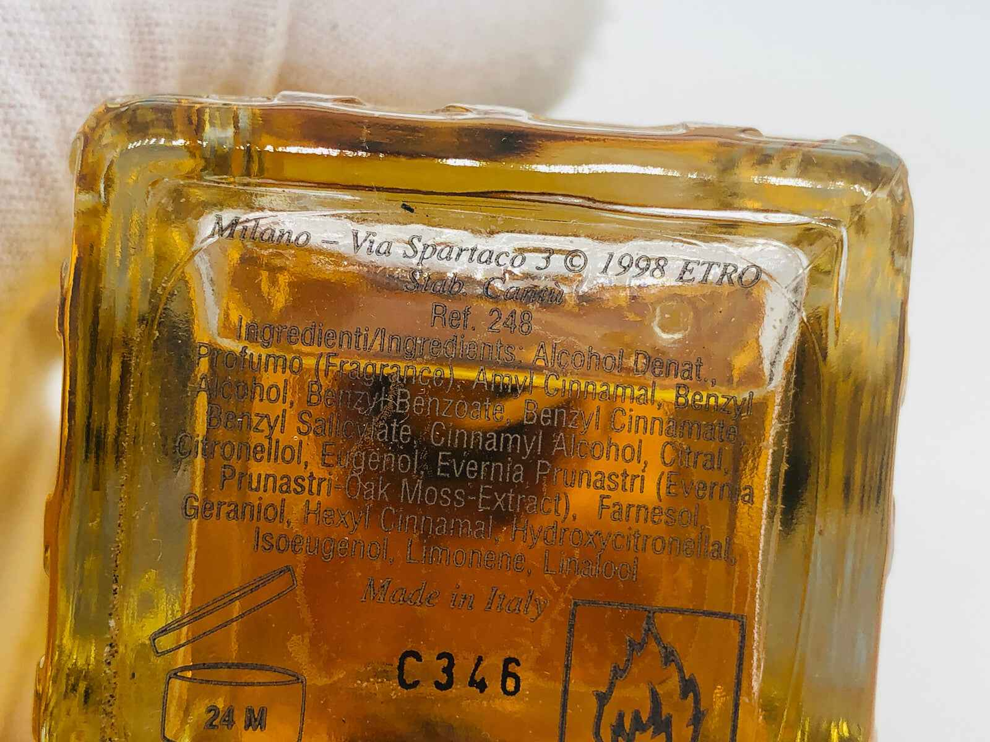 Flacone di profumo vintage Etro Royal Pavillon con ingredienti e dettagli in etichetta