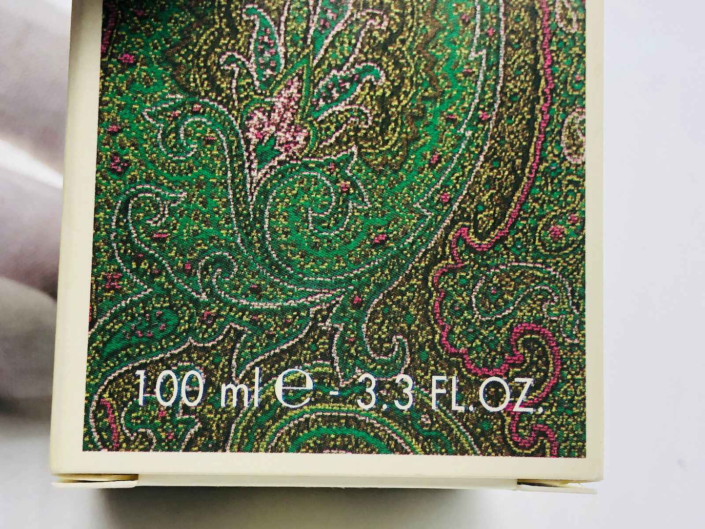 Scatola del profumo Etro Royal Pavillon Vintage da 100 ml con design paisley elegante
