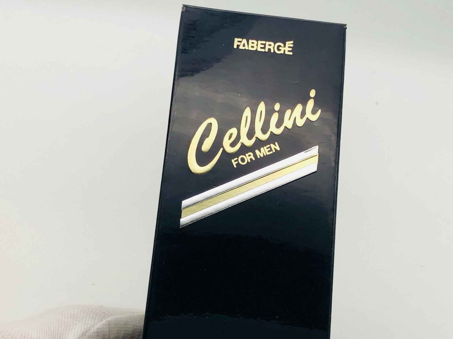 Scatola di profumo Faberge Cellini Vintage per uomini con design elegante in nero e oro