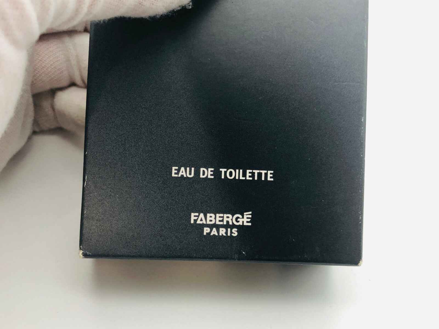 Scatola di Eau de Toilette Fabergé Patrichs Noir Vintage con design elegante e minimalista