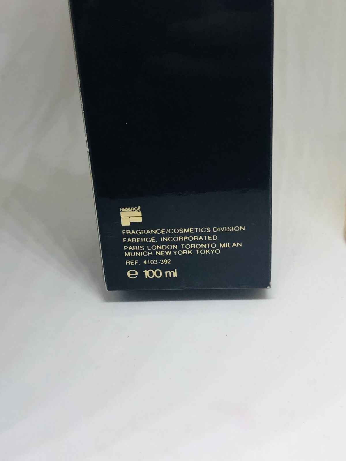 Scatola di profumo Faberge Cellini da 100 ml con dettagli sulla produzione e distribuzione