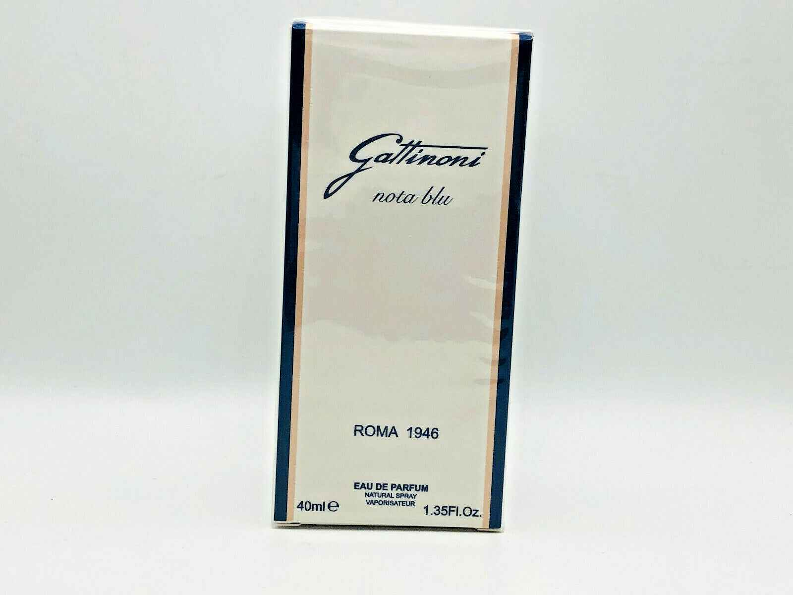 Scatola del Profumo Gattinoni Nota Blu da 40 ml con design elegante e logo distintivo