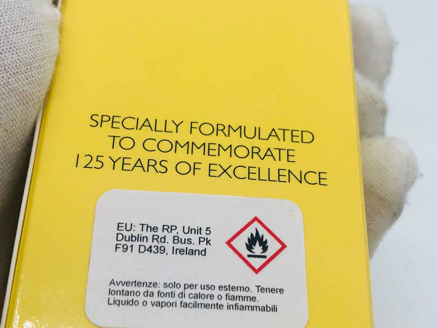 Scatola del Profumo Geo F Trumper Gft con testo commemorativo per 125 anni di eccellenza