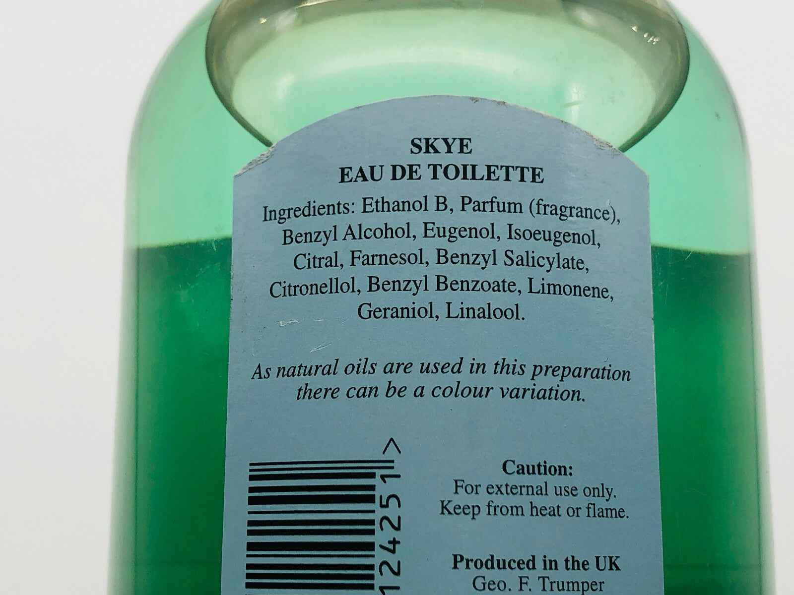 Flacone di Profumo Geo F Trumper Skye con ingredienti e avvertenze sul retro