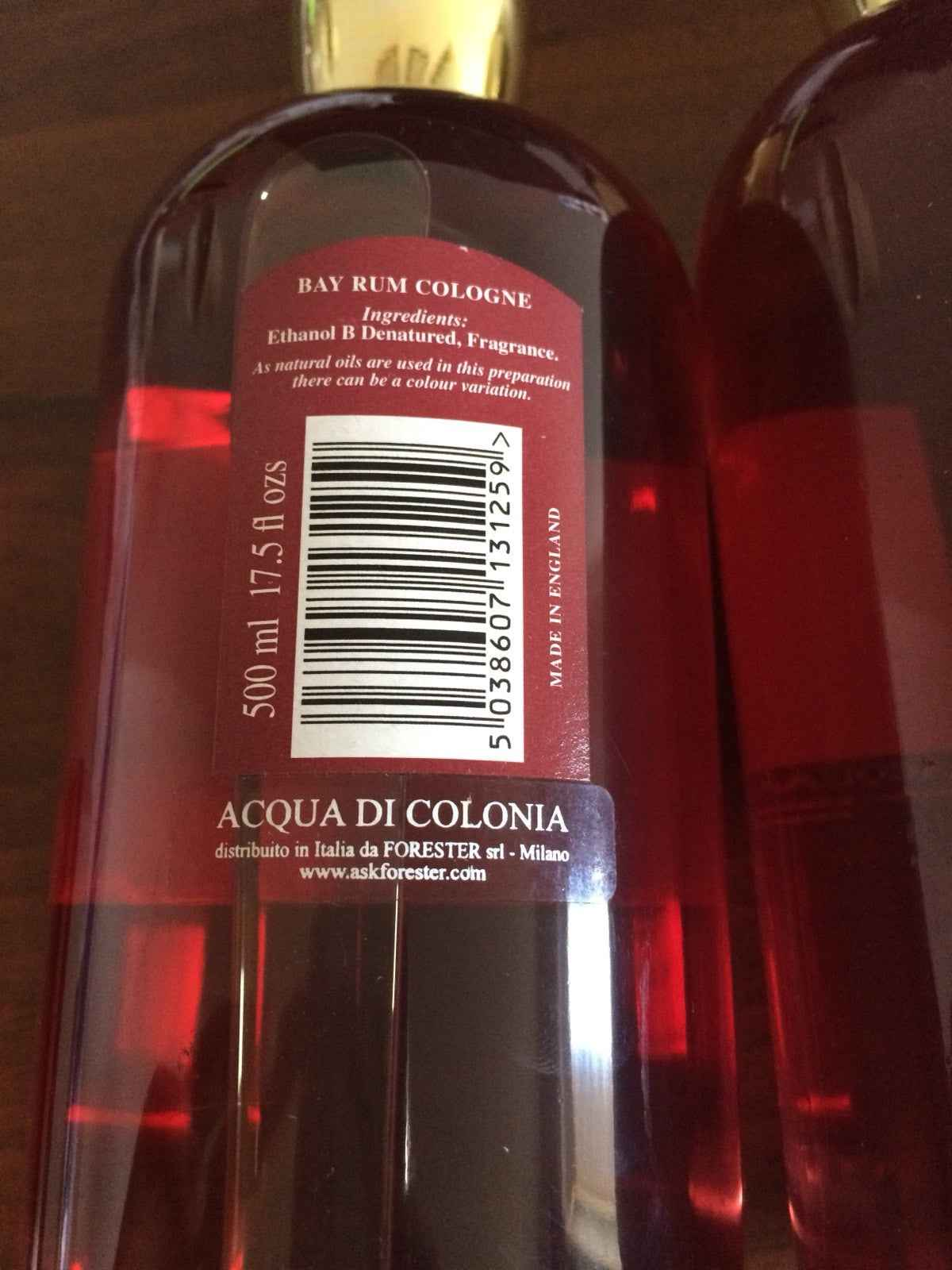 Colonia Bay Rum di Trumper, 500 ml, con fragranze rinfrescanti in una bottiglia elegante