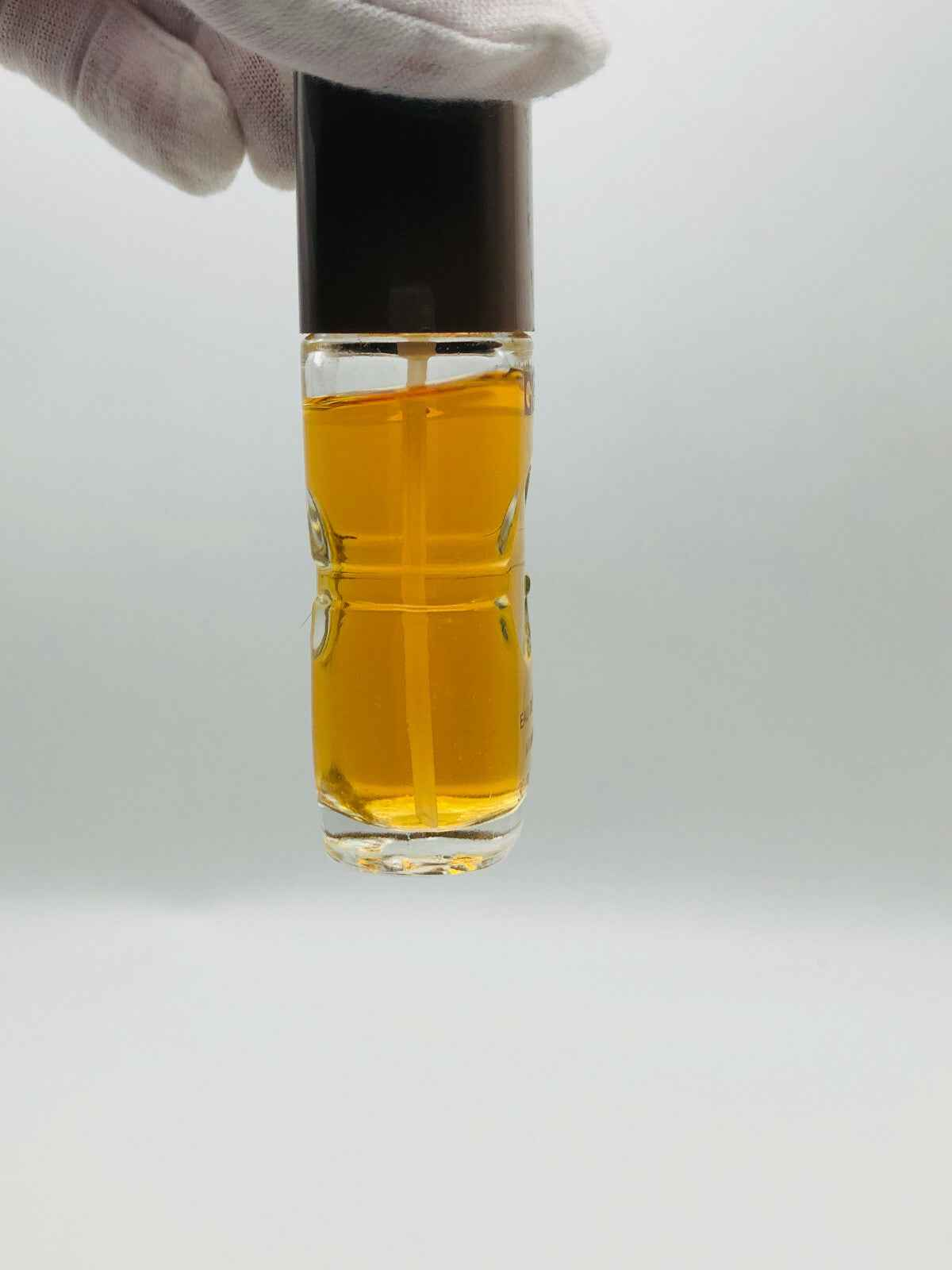 Flacone di profumo Gherardini Ghe Vintage in vetro trasparente con liquido dorato