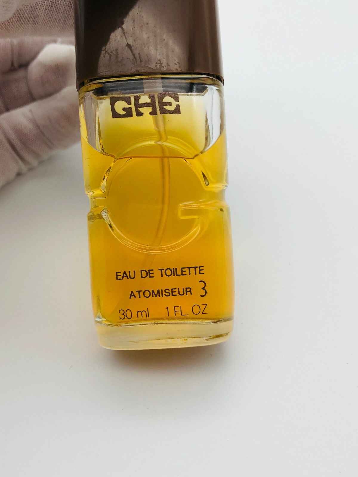 Profumo Gherardini Ghe Vintage in flacone da 30 ml con design elegante per un tocco di classe