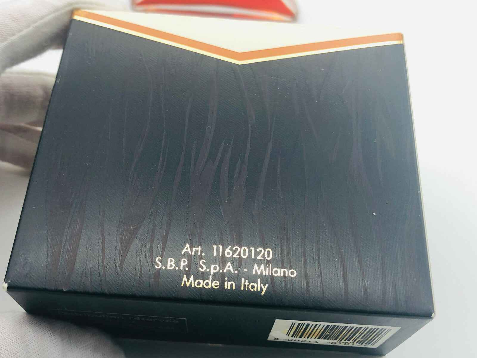 Scatola del profumo Gian Marco Venturi Vintage con design elegante, realizzato in Italia