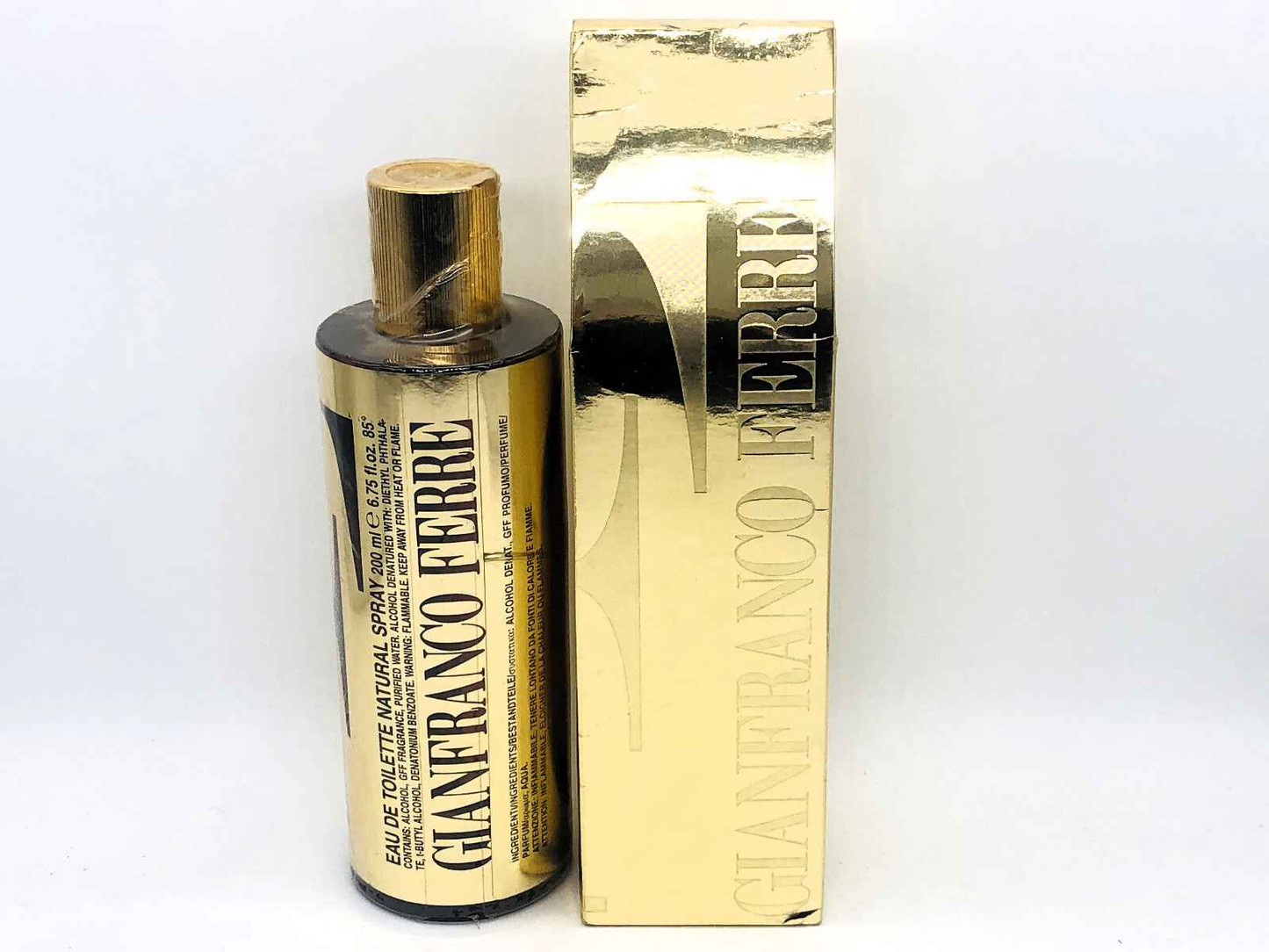 Profumo Gff Uomo Vintage di Gianfranco Ferre con packaging dorato elegante
