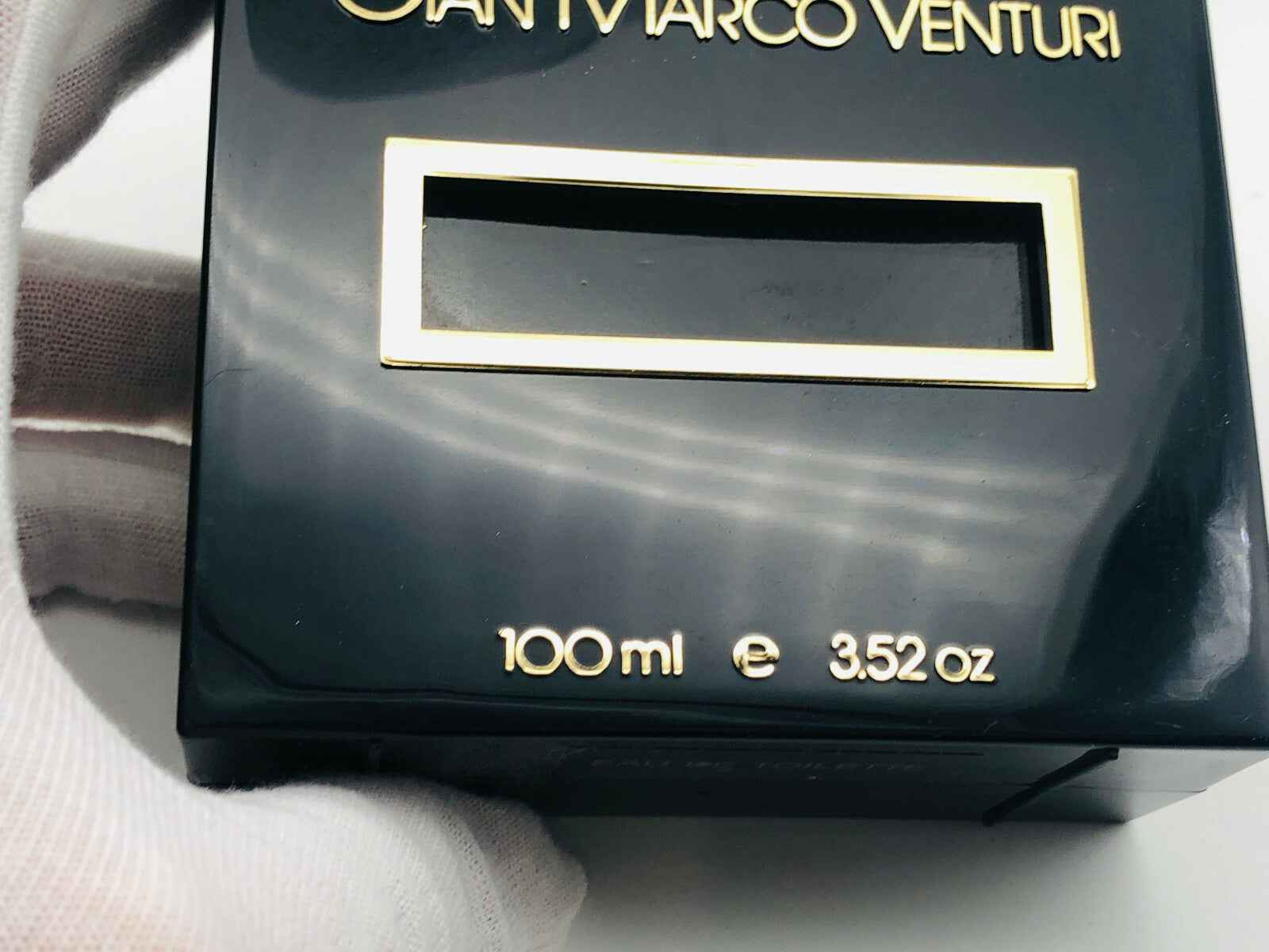 Confezione di profumo Gianmarco Venturi Donna Vintage da 100 ml con design elegante