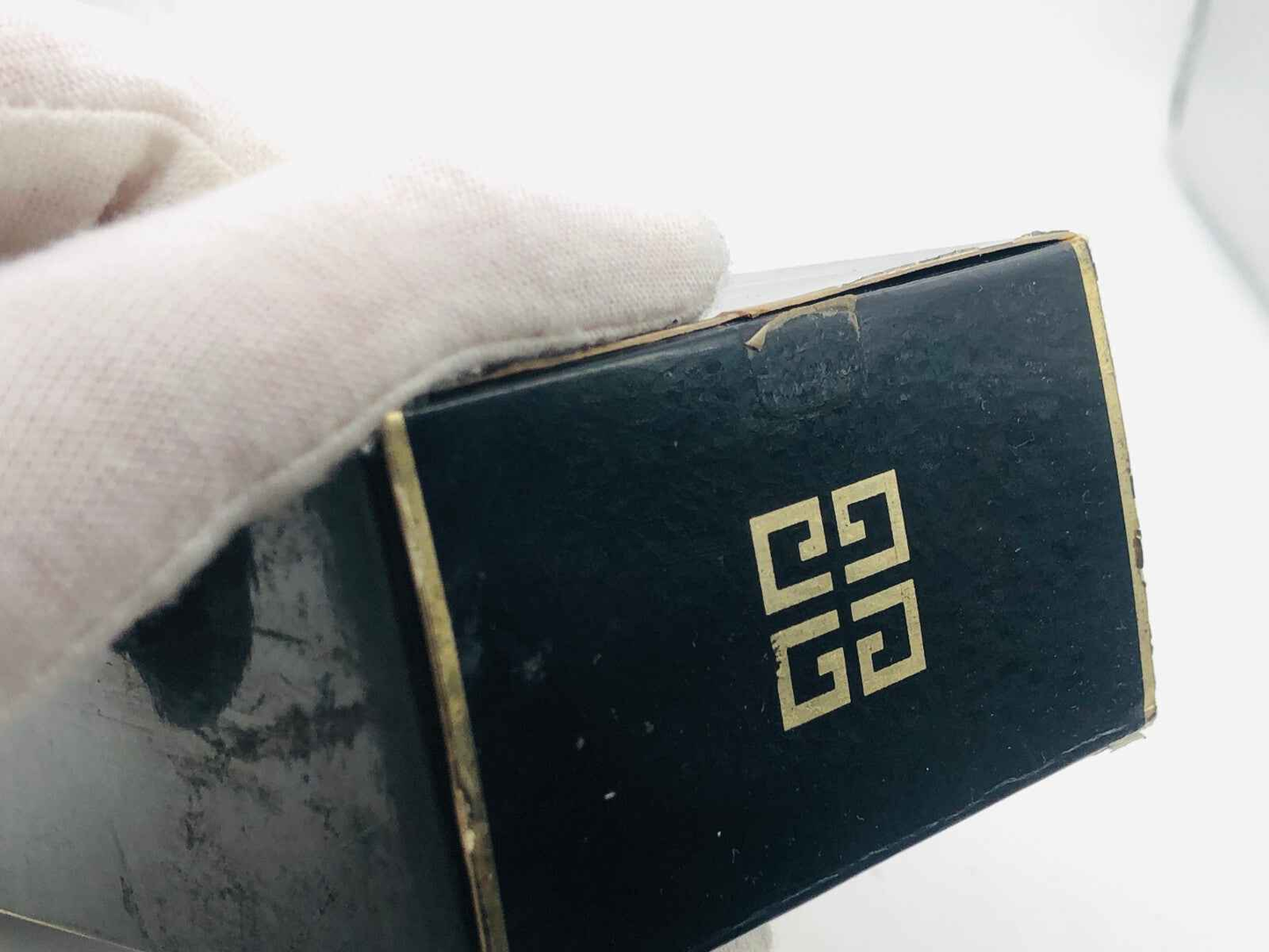 Scatola del profumo Vintage Givenchy Xeryus con logo distintivo in rilievo