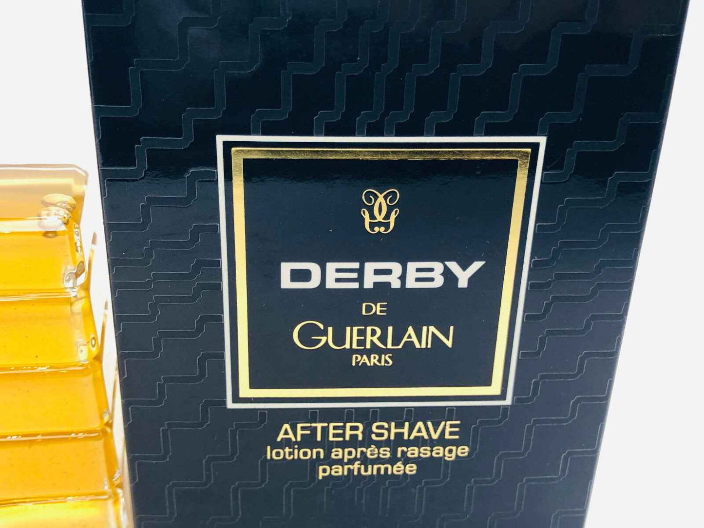 Dopo barba Derby Guerlain in flacone elegante con etichetta nera e oro, perfetto per una rasatura fresca