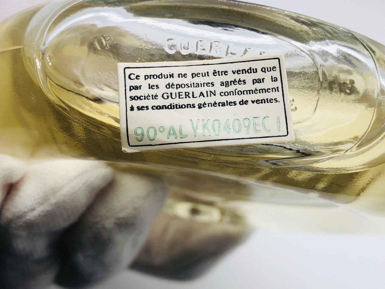 Etichetta di prodotto Guerlain Jicky Vintage su bottiglia con informazioni di vendita