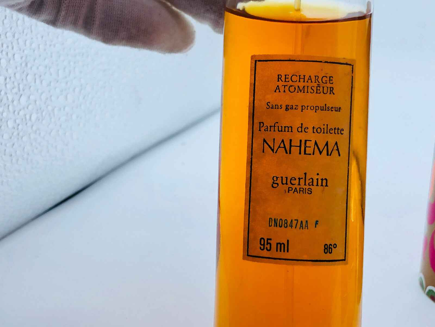 Ricarica atomizzatore di profumo Guerlain Nahema Vintage da 95 ml con design elegante